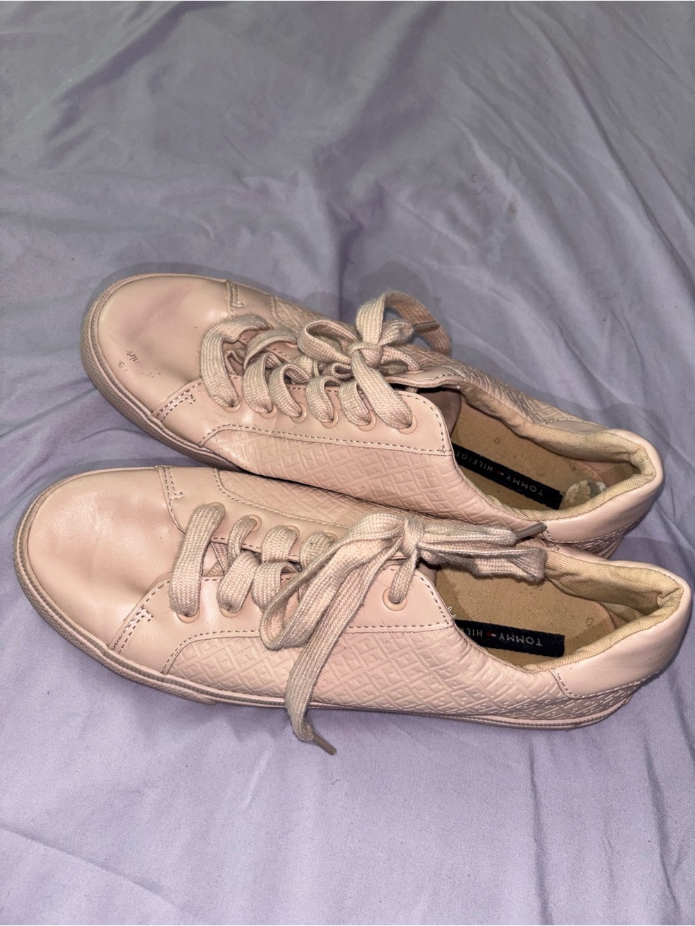 Tommy Hilfiger Light Pink Low-Top Lace-Up Sneakers